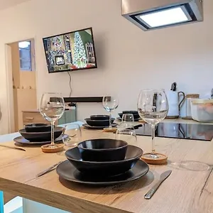 Cocooning Pour Se Ressourcer à La Montagne. Appartement Aulus-les-Bains